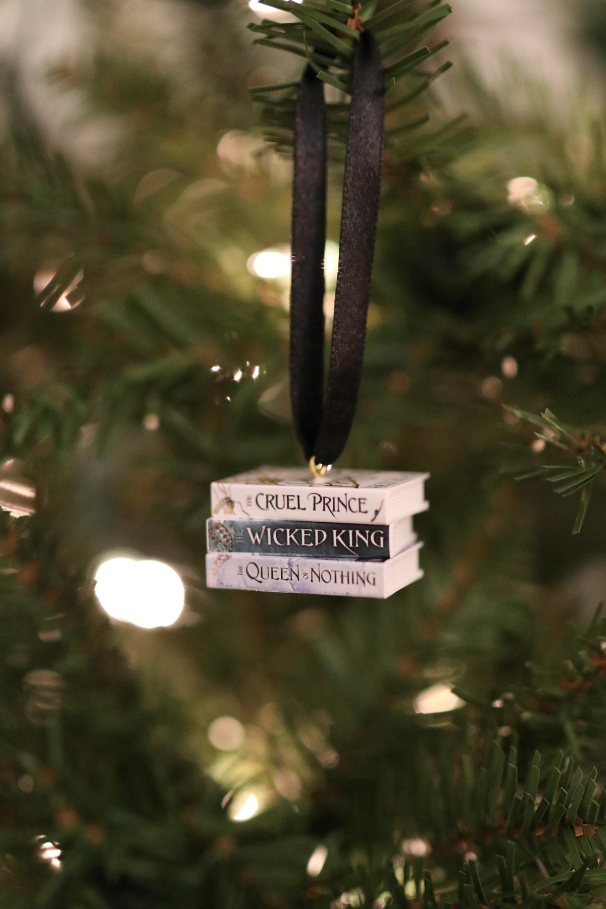 The Cruel Prince Mini Book Ornament