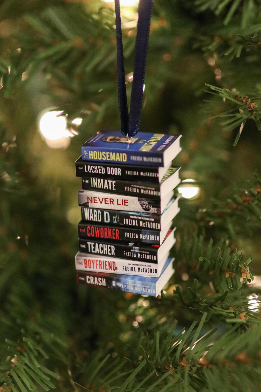 Freida McFadden Mini Book Ornament