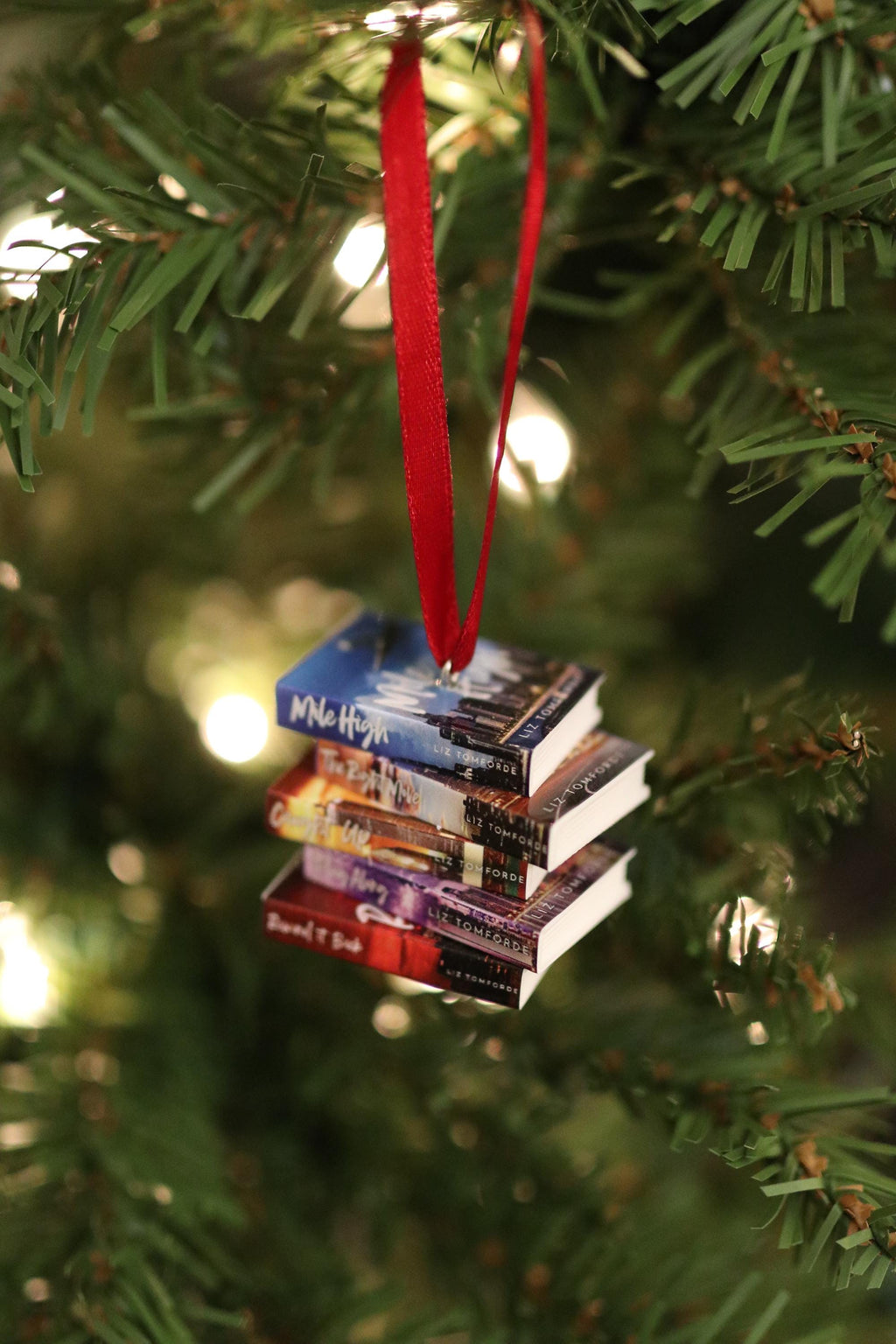 Windy City Mini Book Ornament