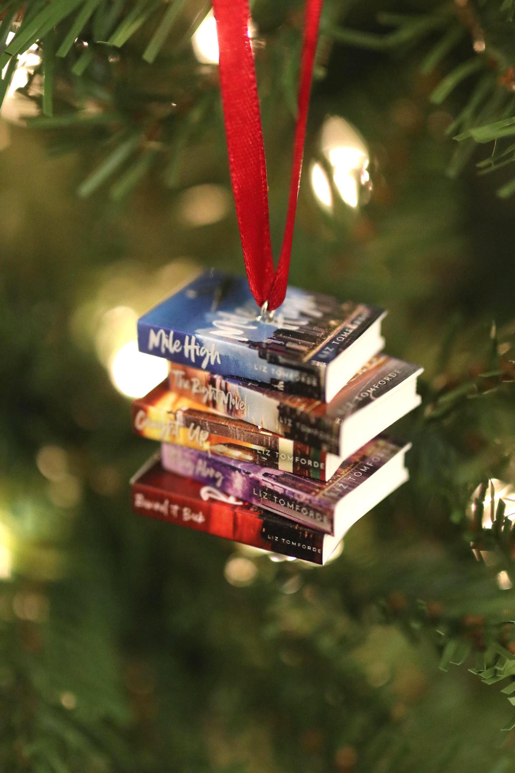 Windy City Mini Book Ornament
