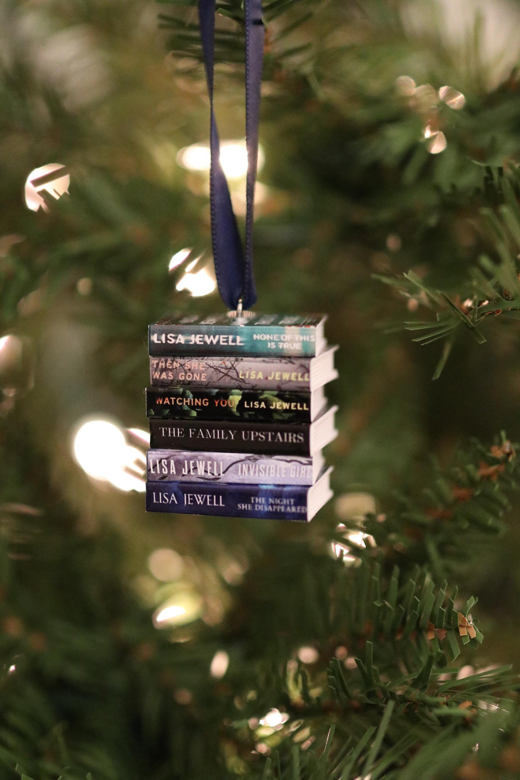 Lisa Jewell Mini Book Ornament