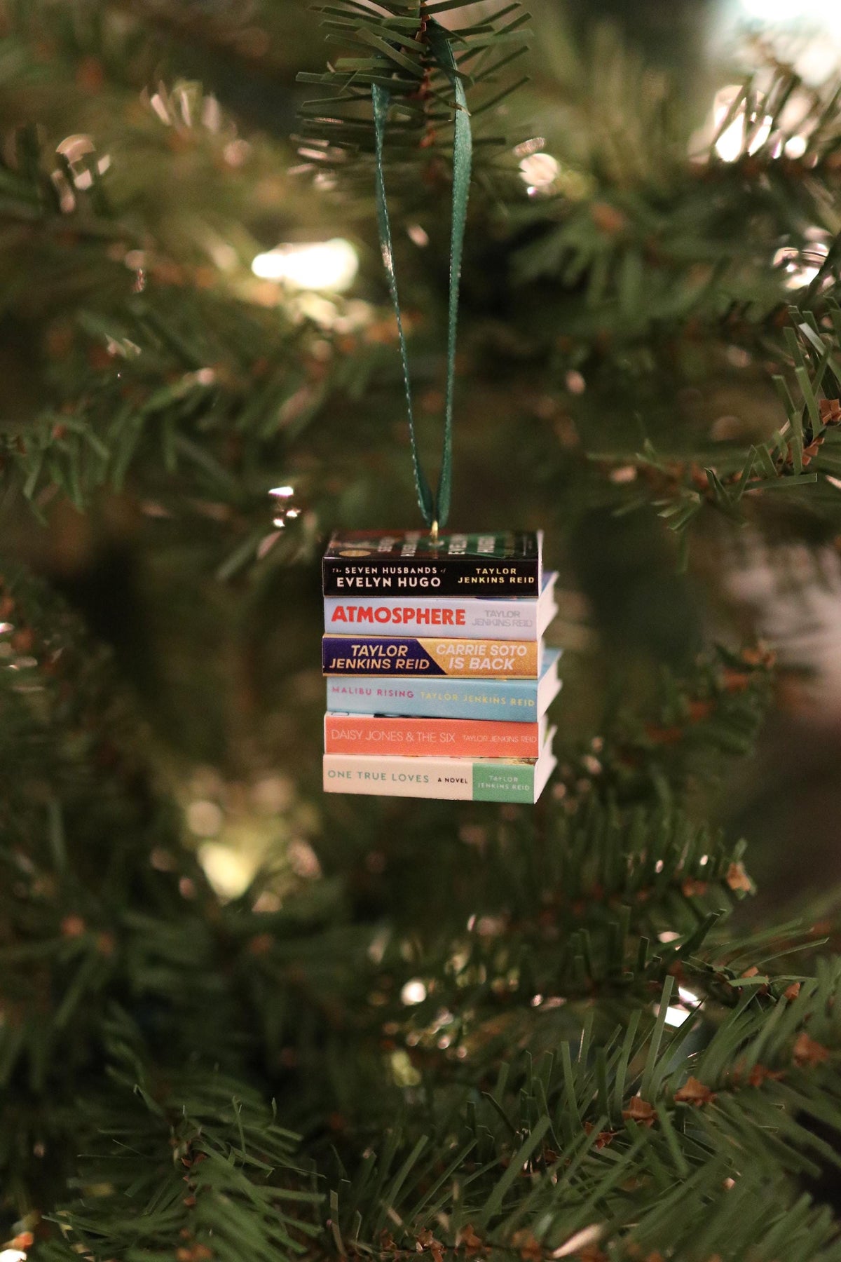 Taylor Jenkins Reid Mini Book Ornament